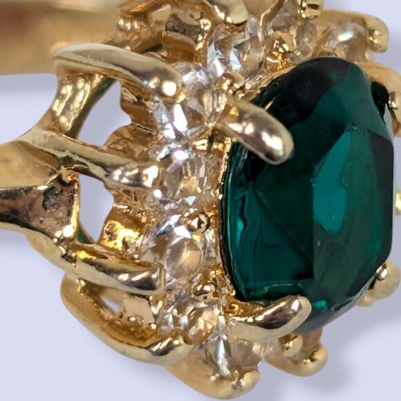 Vintage Glass Stone Costume Ring - Picture 4 of 9